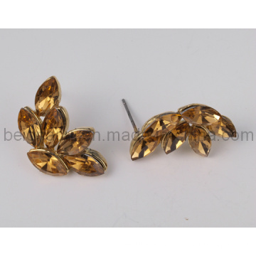 Fashion Leaves Shape Earrings